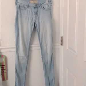 Juniors Hollister Super Skinny Jeans ( 1 R )